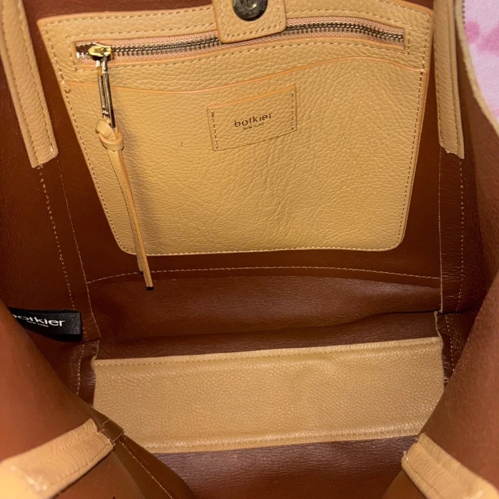 Botkier Soho Leather Tote Bag in Gold Platinum Shoulder Purse - Picture 5 of 12
